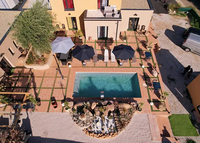 A Casa Di Jo לינה וארוחת בוקר קלנצאנה