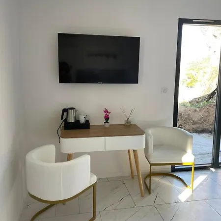 A Casa Di Jo Bed & Breakfast