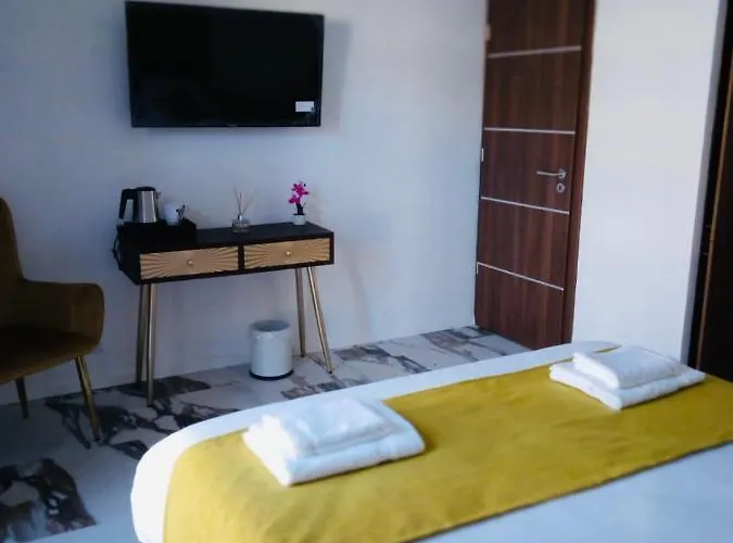 A Casa Di Jo Bed & Breakfast 3*